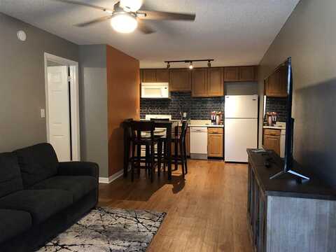 403 Hayden Road, Tallahassee, FL 32304