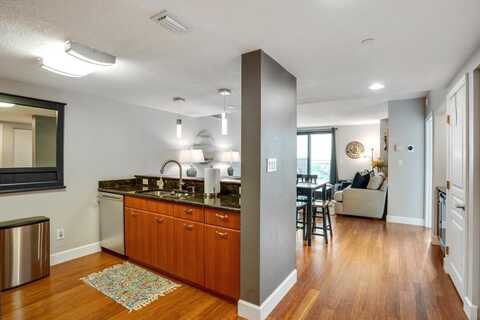 300 S Duval Street, Tallahassee, FL 32301