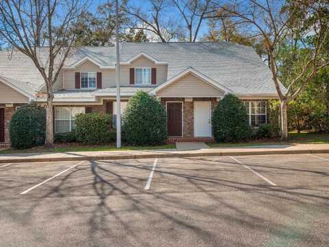 2738 W Tharpe Street, Tallahassee, FL 32303