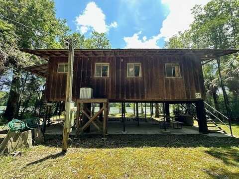 21 St Marks Rise Road, Crawfordville, FL 32327