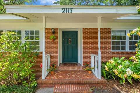 2117 Gibbs Drive, Tallahassee, FL 32303