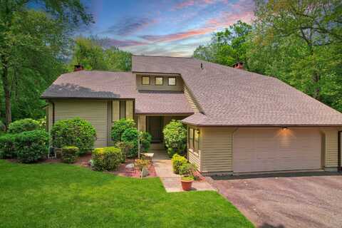 9 Woodland Terrace, Prospect, CT 06712