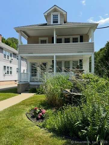 60 Washington Street, Stonington, CT 06355
