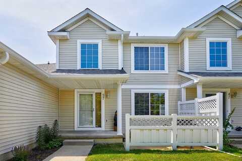 57 SE Meadowlark Court, Waukee, IA 50263