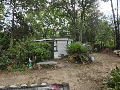 1337 Dura Circle, Tallahassee, FL 32304
