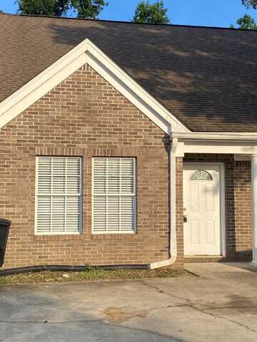 3113 SAWTOOTH Drive, Tallahassee, FL 32303