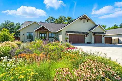 180 Agua Verdi Drive, Red Bluff, CA 96080