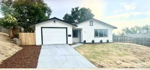 1135 Hasvold Drive, Red Bluff, CA 96080