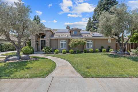 4912 Lakewood Drive, Visalia, CA 93291