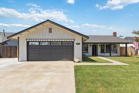 1970 E Eastbrook Avenue, Tulare, CA 93274