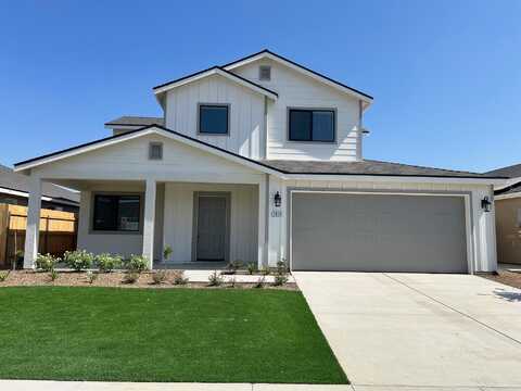 2024 E Oak Avenue, Visalia, CA 93292