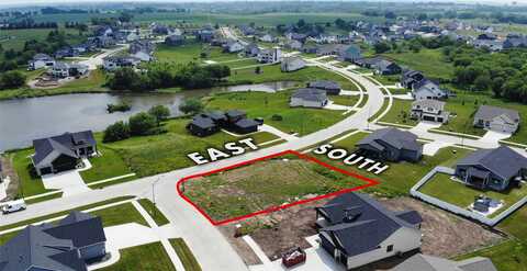 2203 Green Leaf Circle, Norwalk, IA 50211