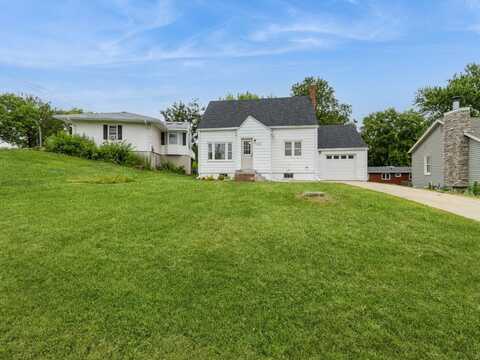 325 Pennsylvania Street, Carlisle, IA 50047