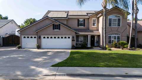 6028 W Evergreen Court, Visalia, CA 93277