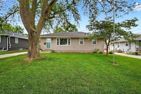 7108 Winston Avenue, Urbandale, IA 50322