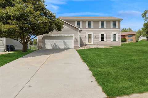 8001 Sheridan Drive, Urbandale, IA 50322