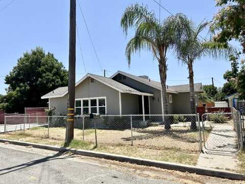 103 E Vandalia Avenue, Porterville, CA 93257