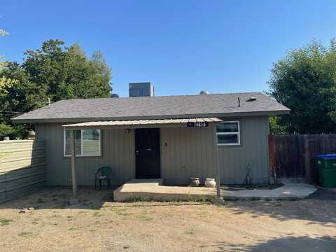 15836 Beechwood Avenue, Ivanhoe, CA 93235