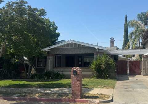292 E Oak Avenue, Porterville, CA 93257