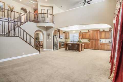 312 Martin Street, Tulare, CA 93274