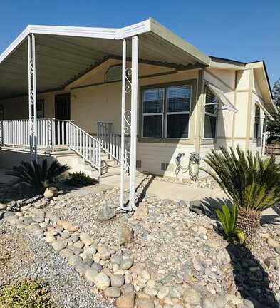 100 S Westwood Street, Porterville, CA 93257