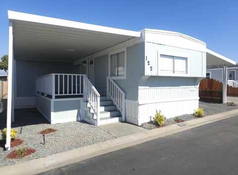 720 E Worth Avenue, Porterville, CA 93257