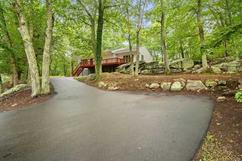 173 Lambtown Road, Ledyard, CT 06339