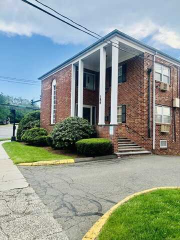 388 Courtland Avenue, Stamford, CT 06906
