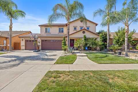 2235 E Victor Avenue, Visalia, CA 93292