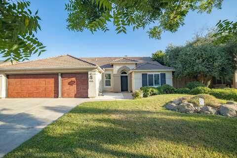 631 Brentwood Drive, Lemoore, CA 93245