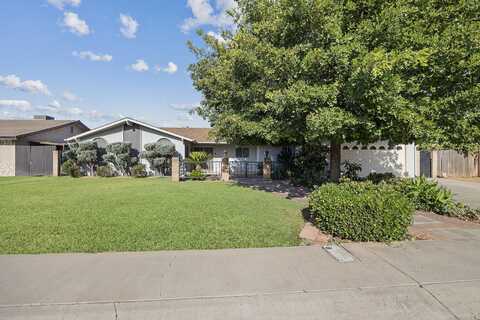 1055 Mountain View Drive, Lindsay, CA 93247