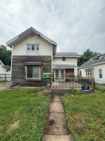 2944 Dean Avenue, Des Moines, IA 50317