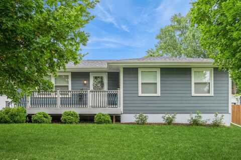 3817 80th Street, Urbandale, IA 50322