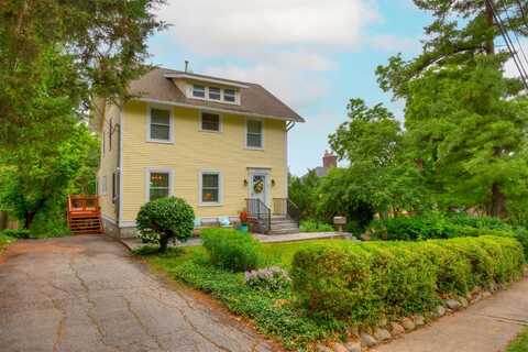 2418 Terrace Road, Des Moines, IA 50312