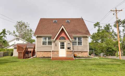 3948 43rd Street, Des Moines, IA 50310