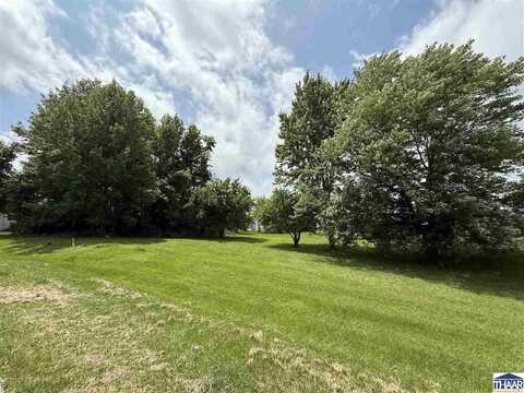 5795 Shady Grove Court, Terre Haute, IN 47802
