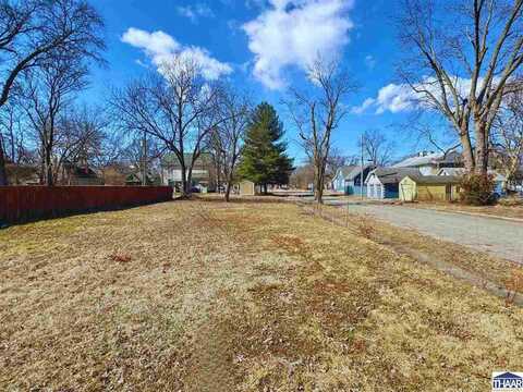 230 N 21st Street, Terre Haute, IN 47807