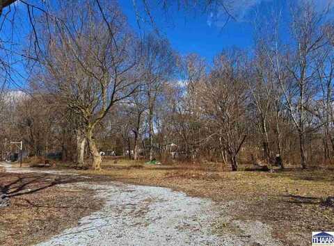 1038 Angle Road, West Terre Haute, IN 47885