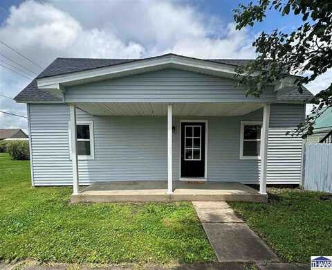 360 NE C Street, Linton, IN 47441