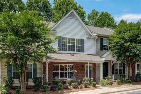 10 Tannenbaum Circle, Greensboro, NC 27410