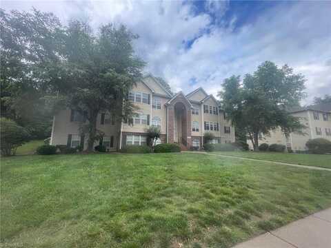 221 Ivy Glen Court, Winston Salem, NC 27127