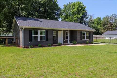 420 E Grandview Avenue, Liberty, NC 27298