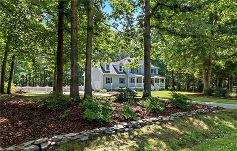 462 Ridgeway Lane, Lexington, NC 27295