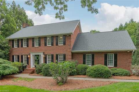5565 Long Walk Drive, Kernersville, NC 27284
