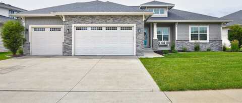16884 Baxter Drive, Clive, IA 50325