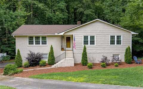 615 Valleybrook Lane, Winston Salem, NC 27104