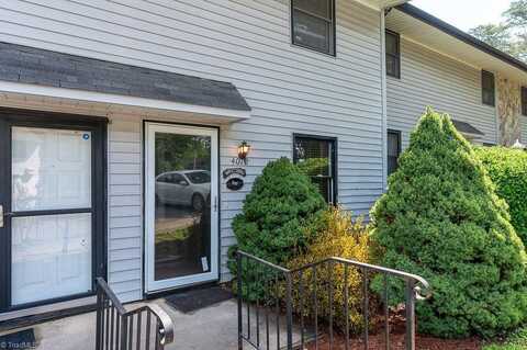 4012 S Bend Drive, Winston Salem, NC 27107