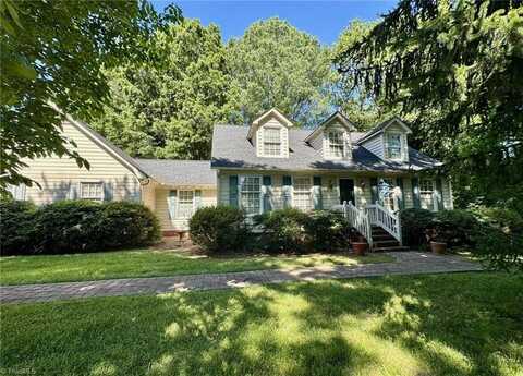 102 Cherokee Drive, Lexington, NC 27295