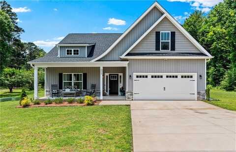 3354 Community Church Road, Pfafftown, NC 27040