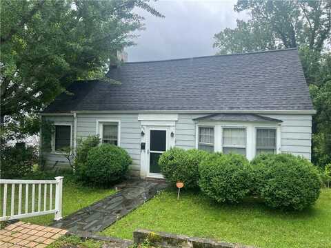 342 Moore Avenue, Mount Airy, NC 27030
